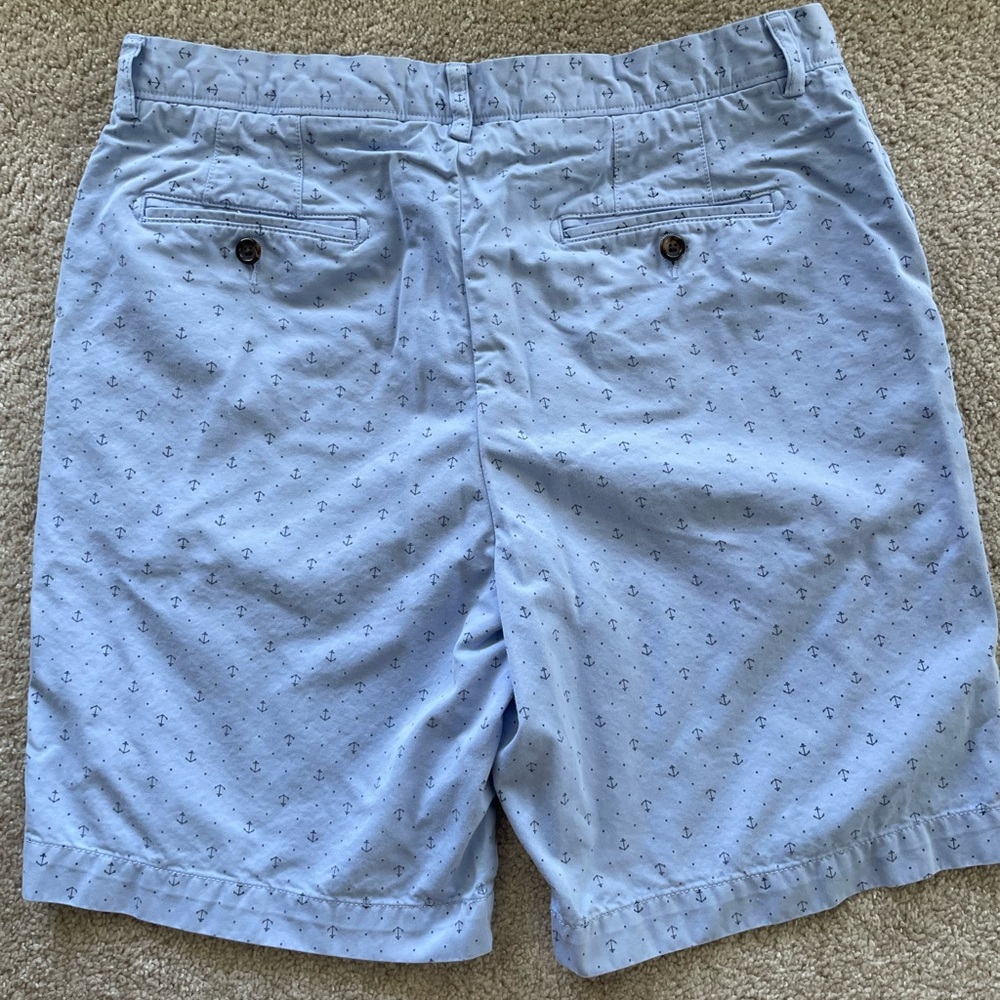 Johnston & Murphy Shorts - Picture 2 of 4